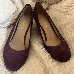 Via Spiga Purple Elegant Suede Pumps